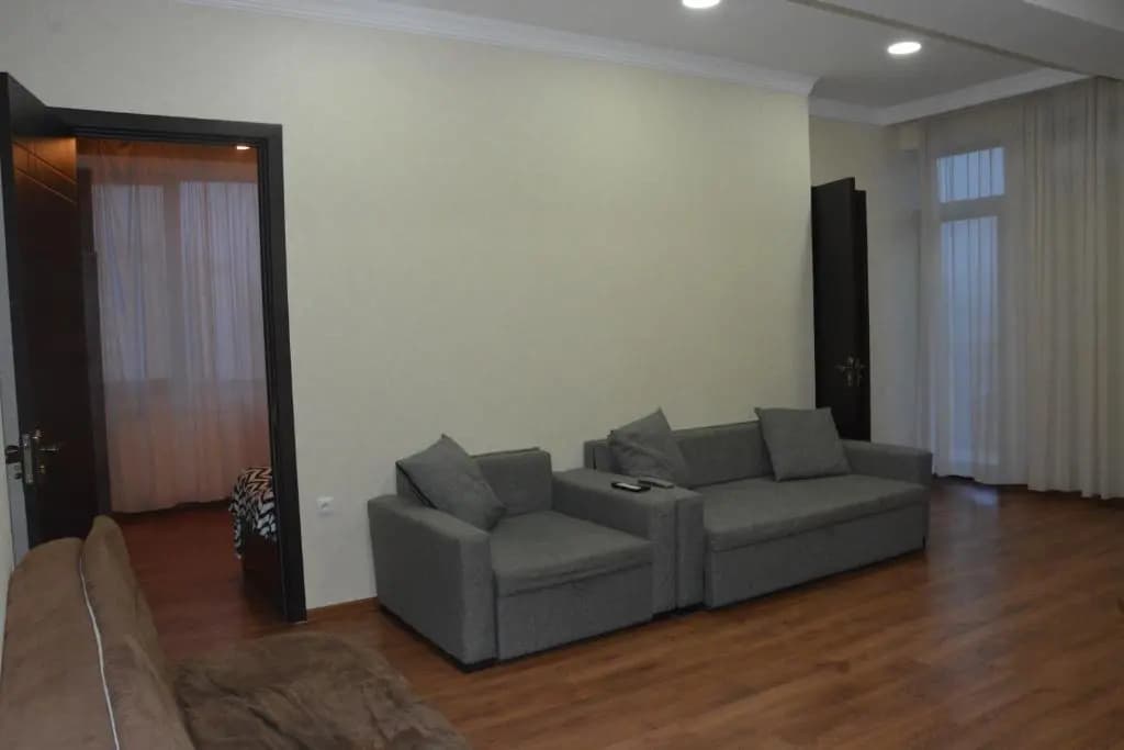 Friendship house - photo 5