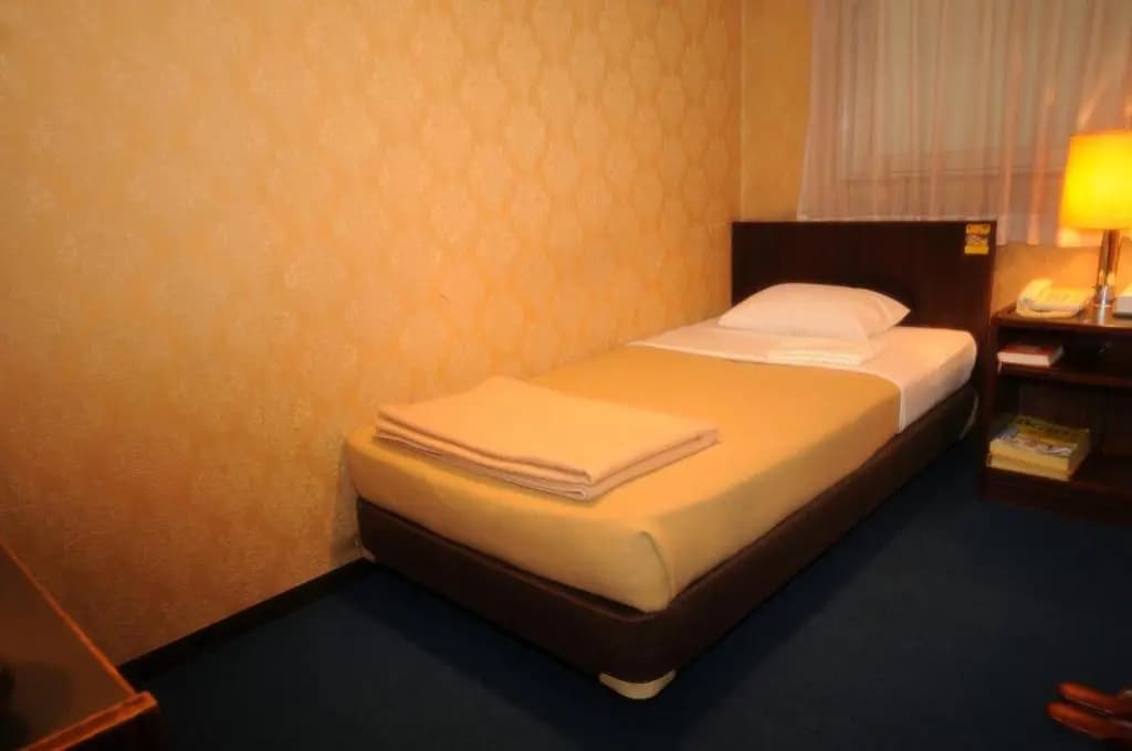 Hotel Kangetsuso - photo 2