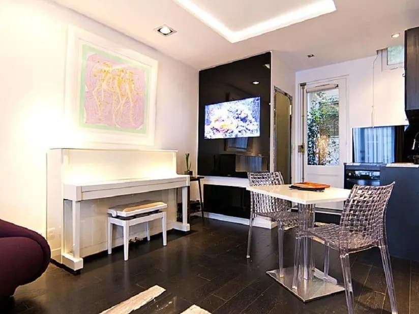 Studio Paris Apartment - Jobs - photo 2