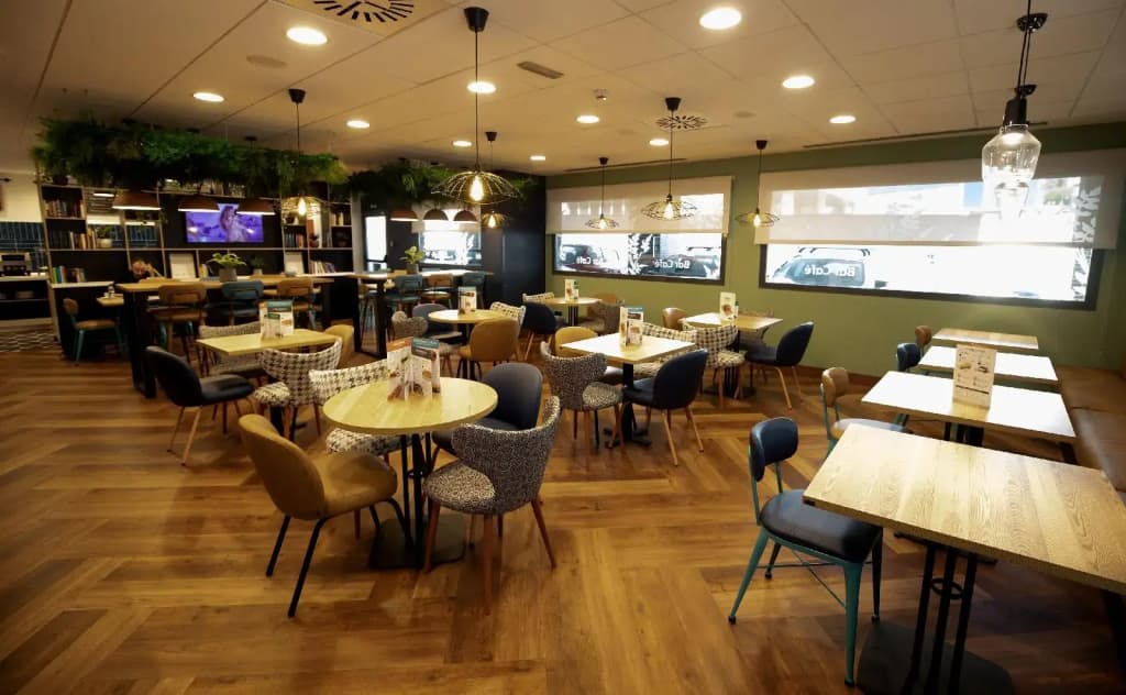 Travelodge Madrid Metropolitano - photo 19