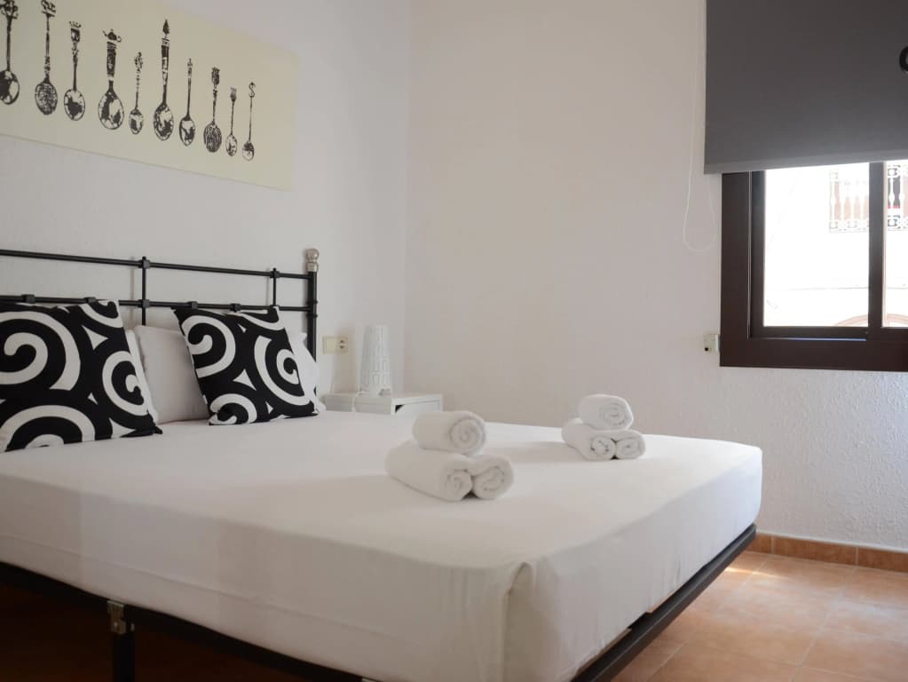 Beach Apartments - photo 2