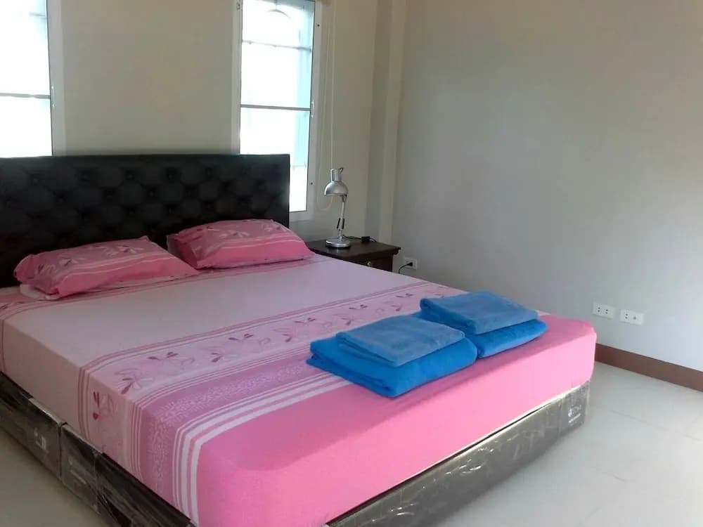 Krisada Beach Resort - photo 2