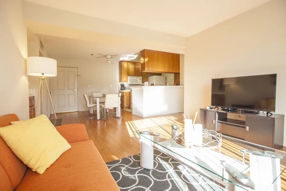 Master Housing LLC - photo 4
