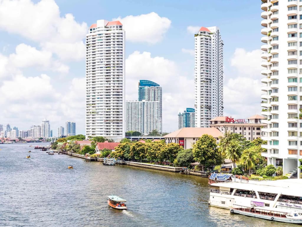 ibis Bangkok Riverside - photo 22