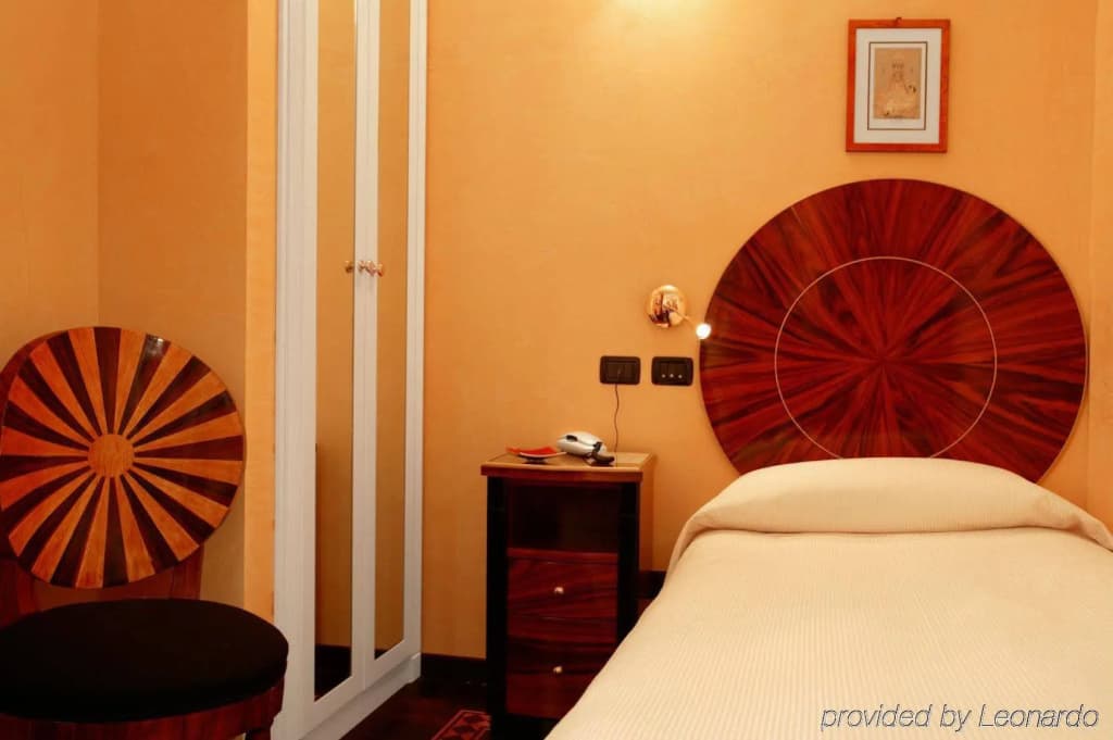 Hotel Gregoriana - photo 6