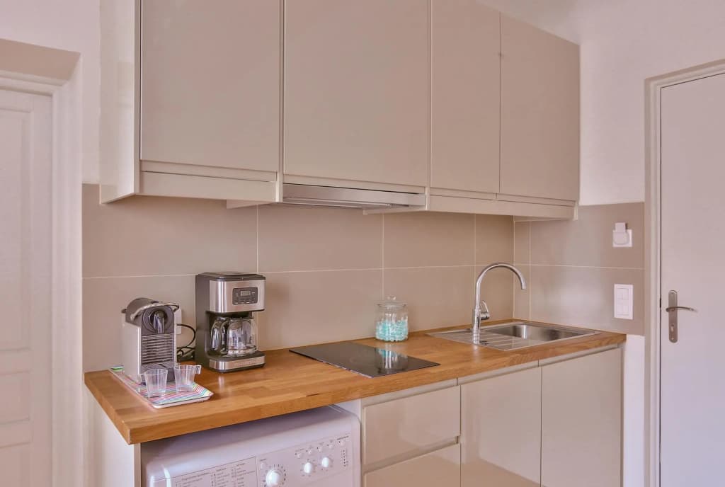 B 364 - Deluxe apartment in the heart of  Notre Dame - photo 13