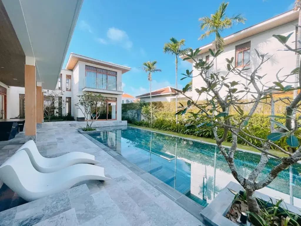 Deluxe Beach Villas by Danatrip - photo 17