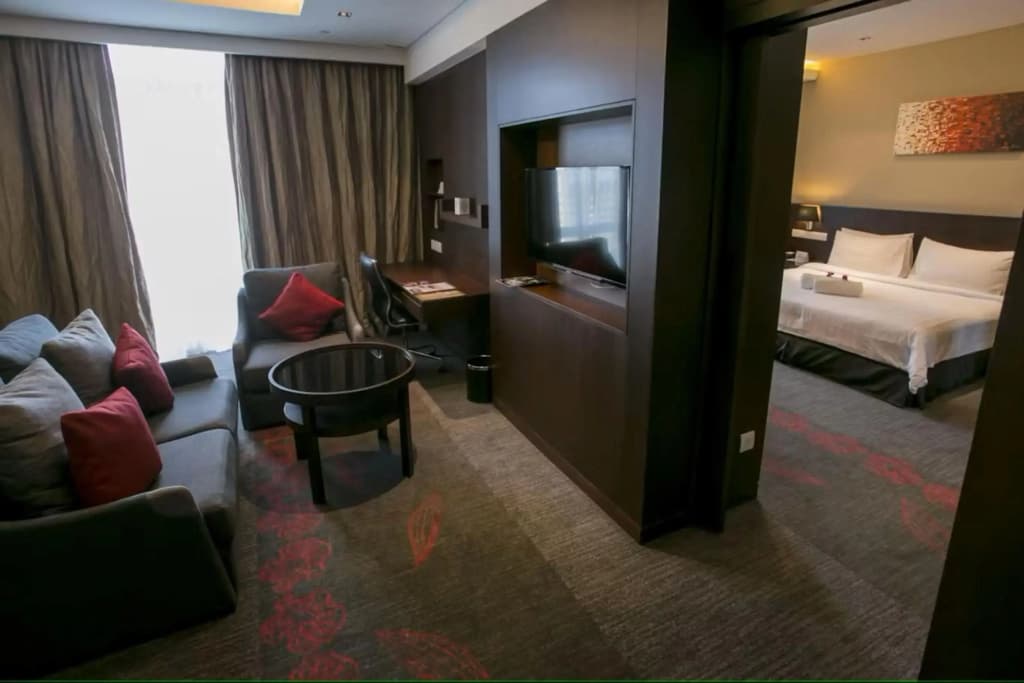 Grandis Hotel - photo 7