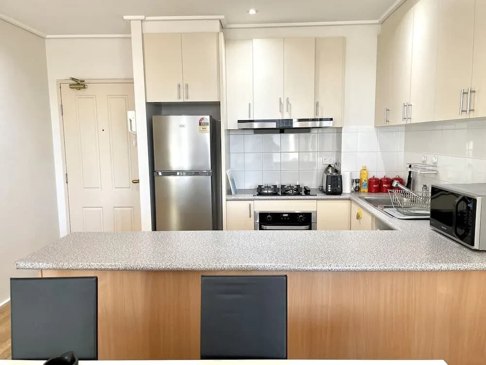 Readyset Apartments at Dockside - photo 2