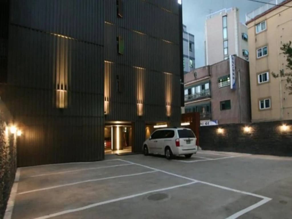 Hotel Amare - photo 1