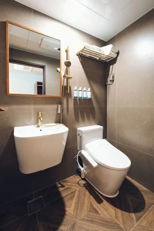 Monthliv Gwangjang Market Hotel Stay - photo 28