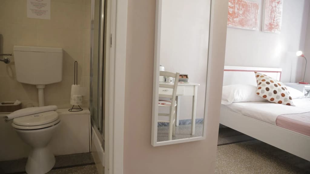 Coral Guest House - photo 5