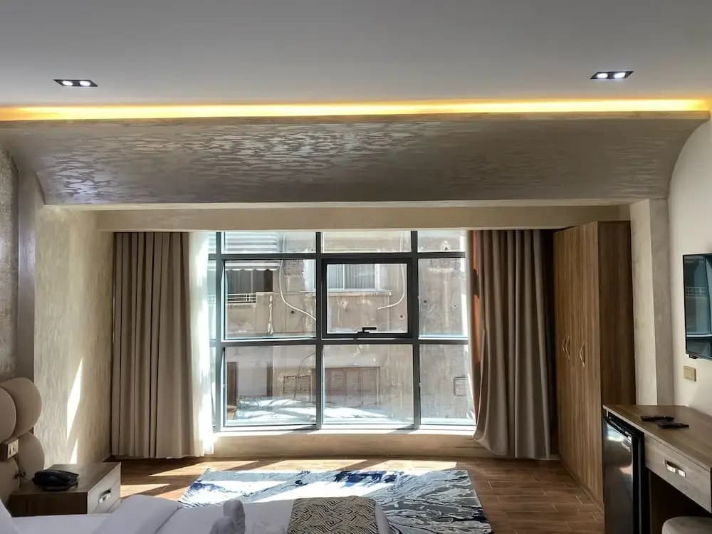 Golden Season Hotel - photo 2