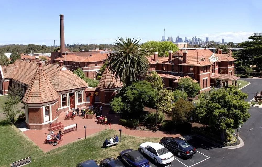 Yarra House Campus Summer Stays - photo 14