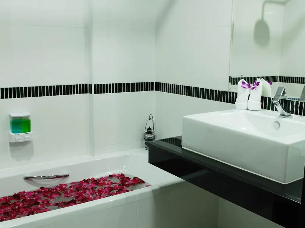 First Residence Hotel - photo 8