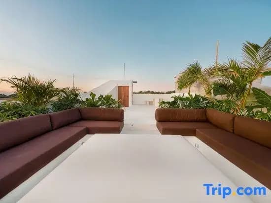 The View - 2BR Luxury Villa - photo 9