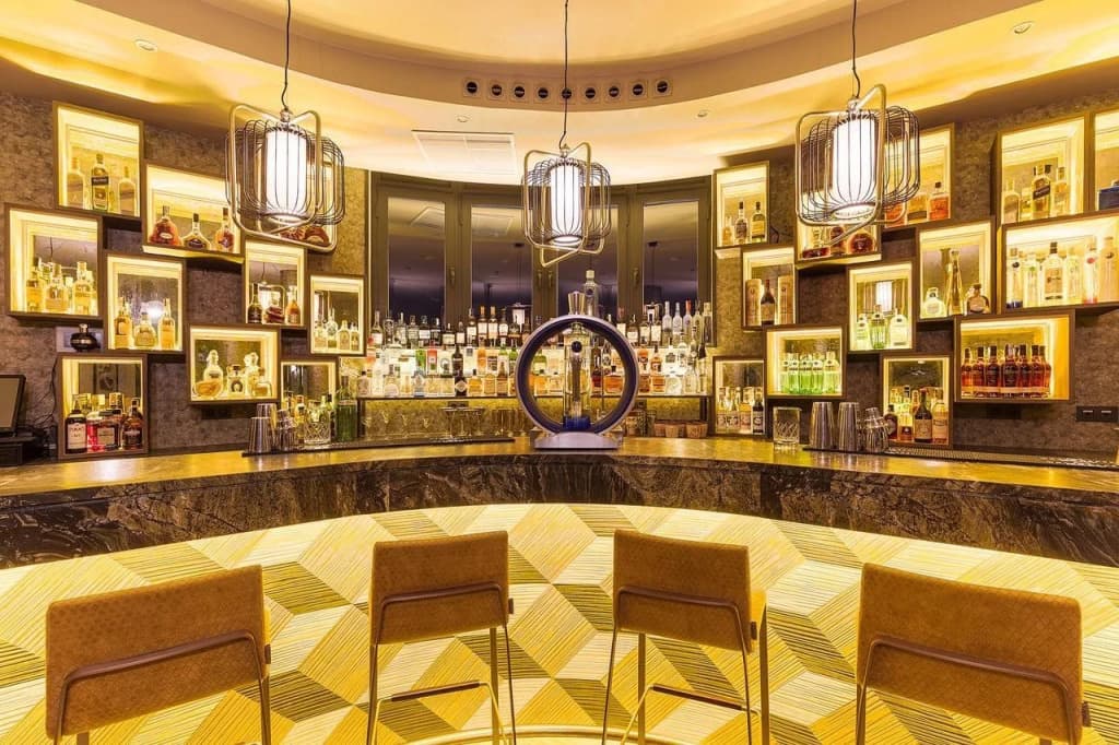 Hotel Emperador - photo 19
