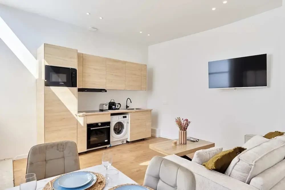 Charming AC Apartment - Buttes Chaumont Park - photo 10