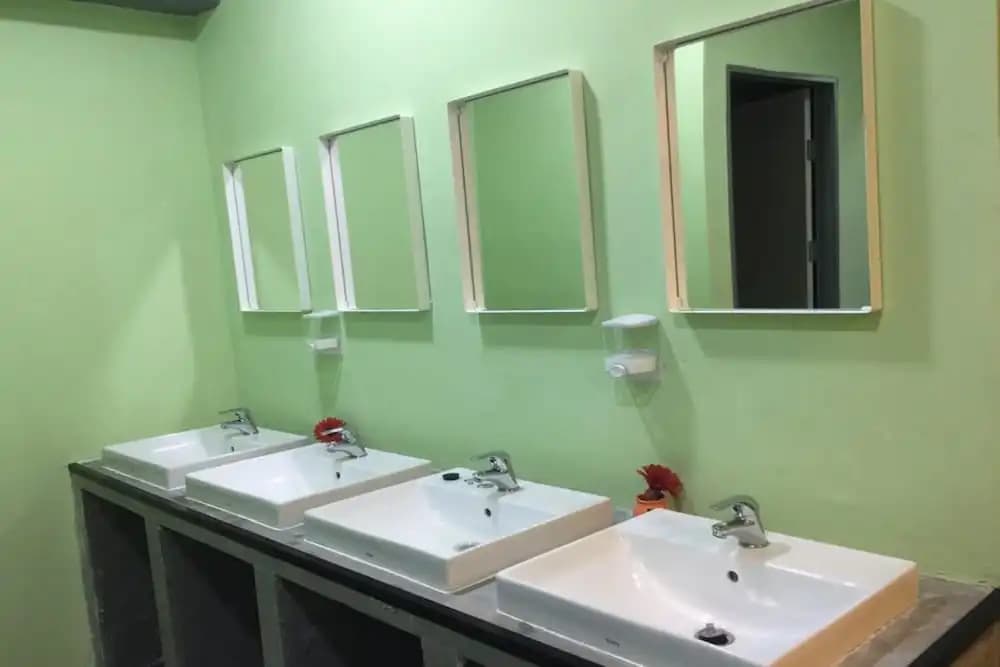 Samsen 8 Hostel - photo 9