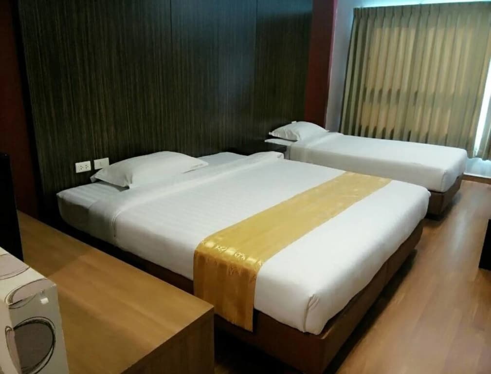 101 Holiday Suite - photo 6