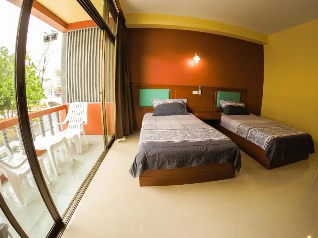 Madam House - photo 7