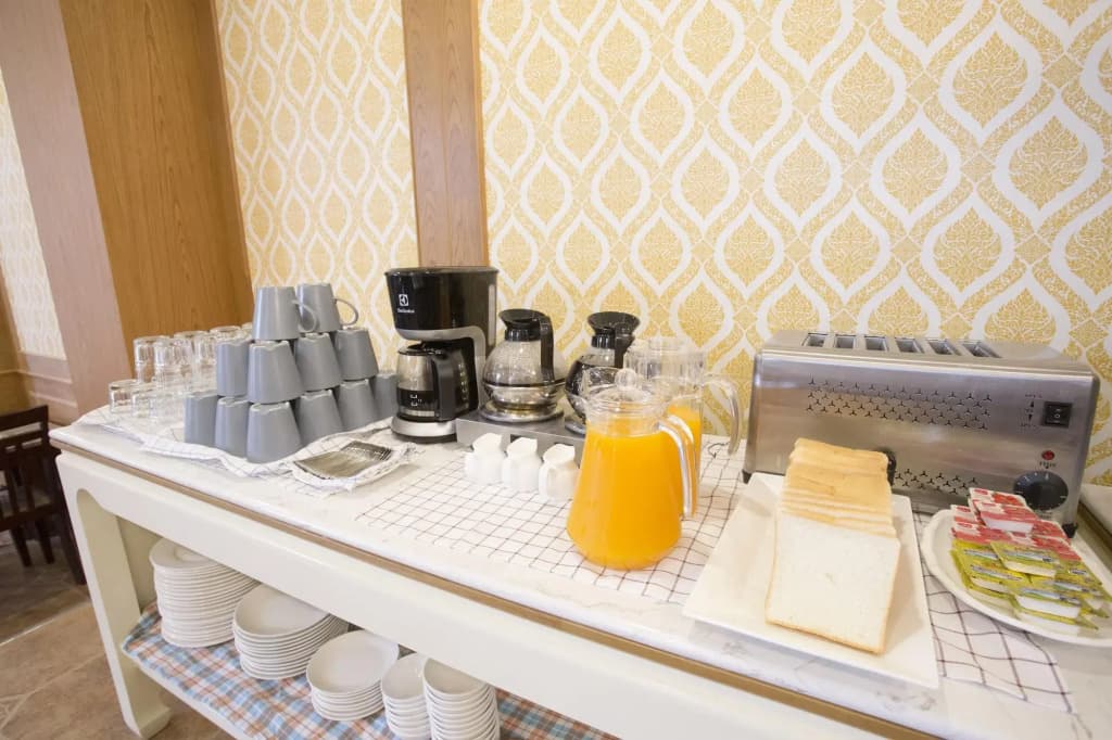 J&Y Hotel - photo 12