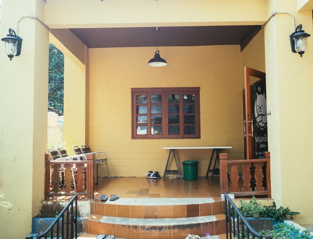 Norn Plearn Hostel - photo 2