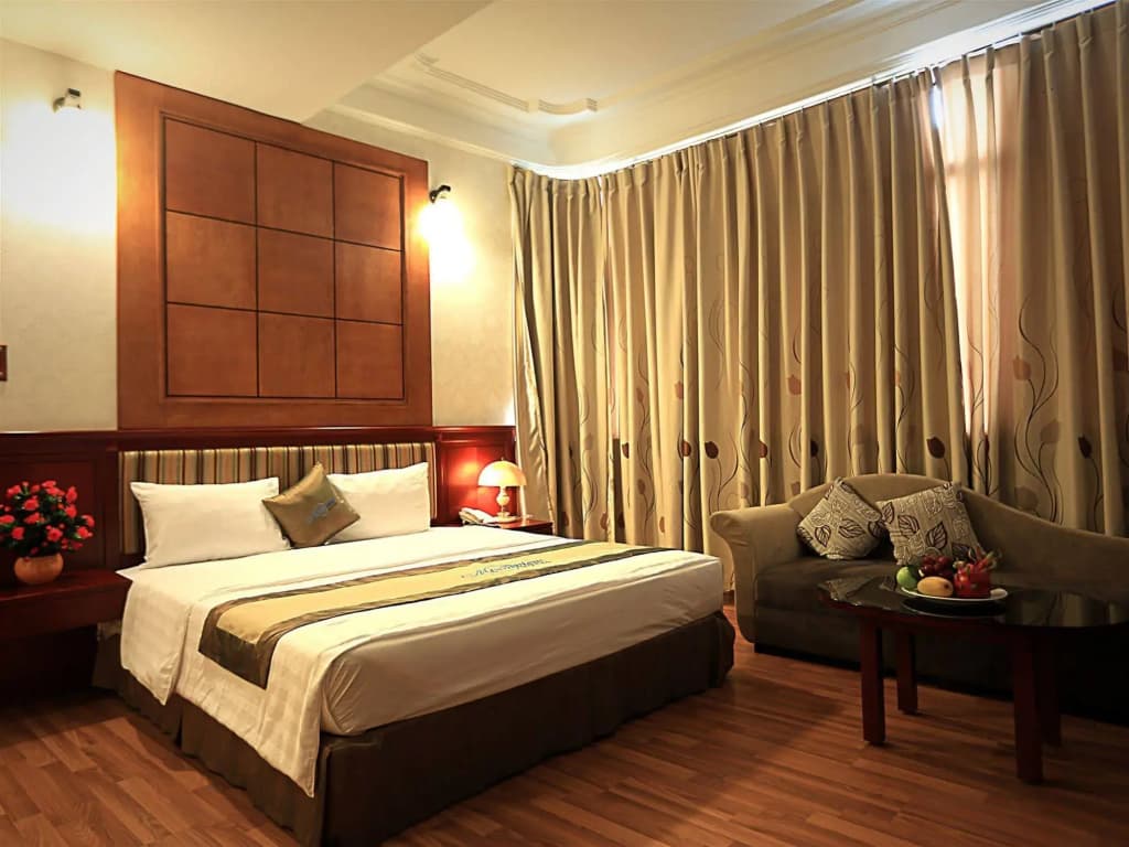 Moon View Hotel - photo 2