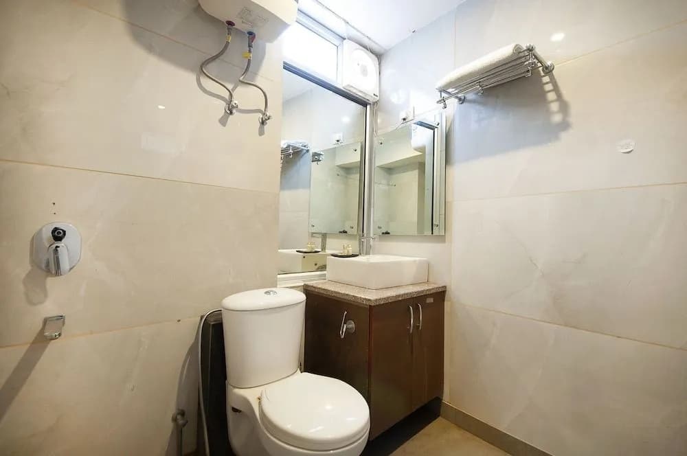 Hotel Urban Luxury - photo 8