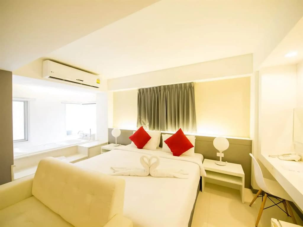 Myhotel CMYK Ratchada - photo 5