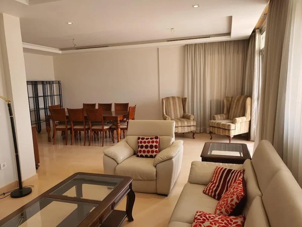Vesta - Luxury Apt - 3BR - Cfc VII - main photo