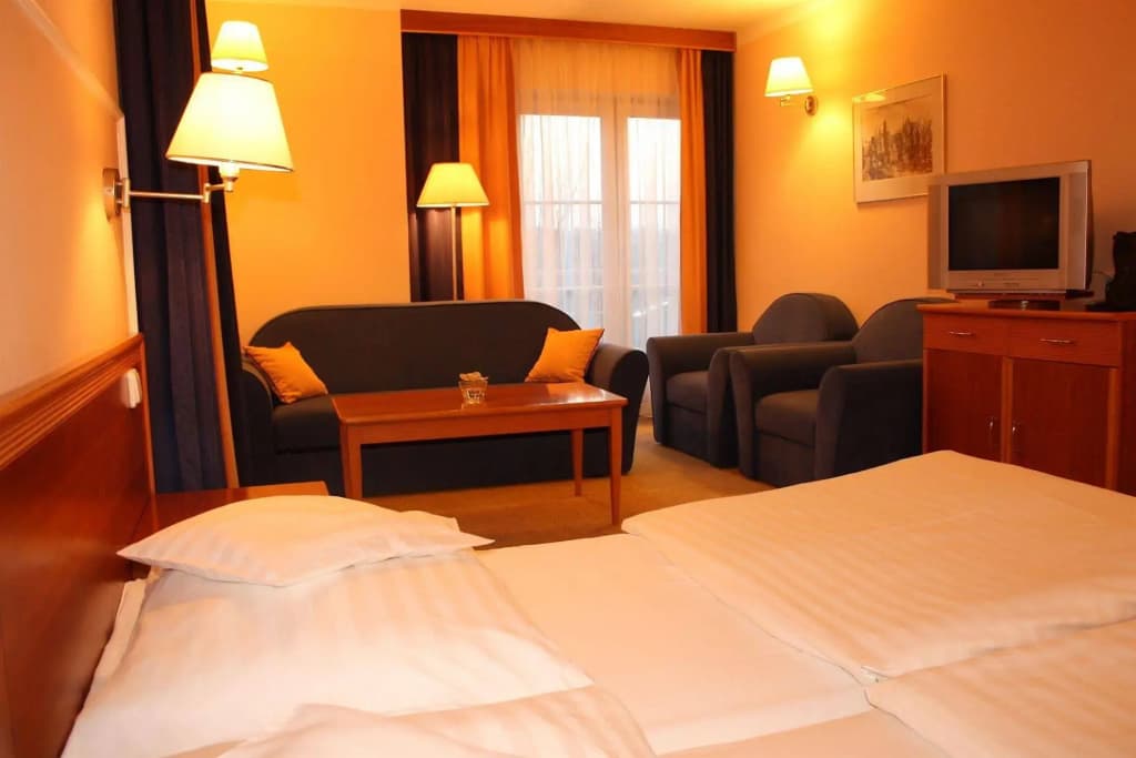 Hotel Monica - photo 3