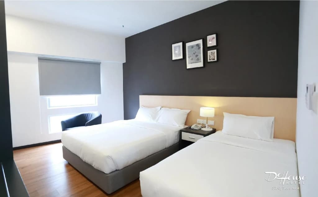 De House Hotel - photo 2