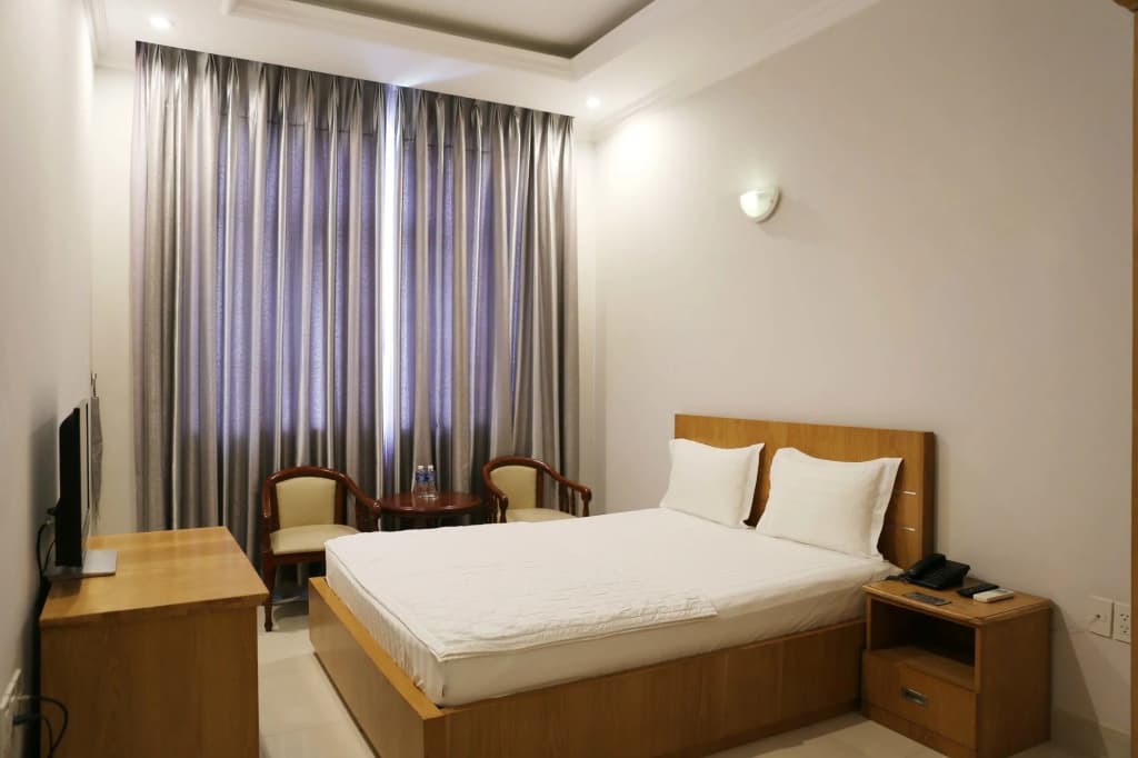 Bin Bin Hotel 2 - Near Him Lam D7 - photo 5