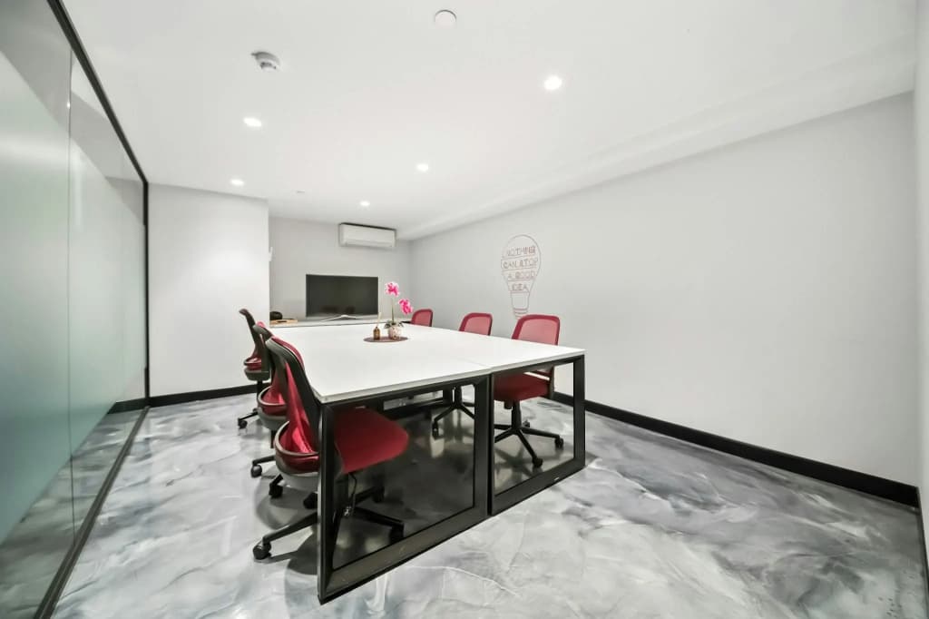 Studio 8 Residences - Adults Only - photo 49