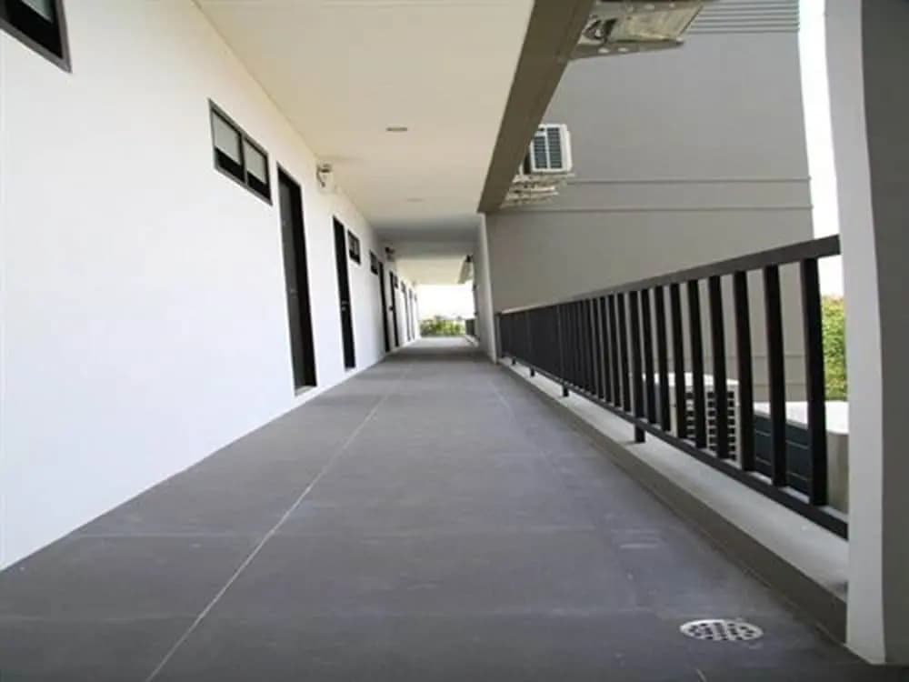 BS Premier Airport Hotel - photo 12