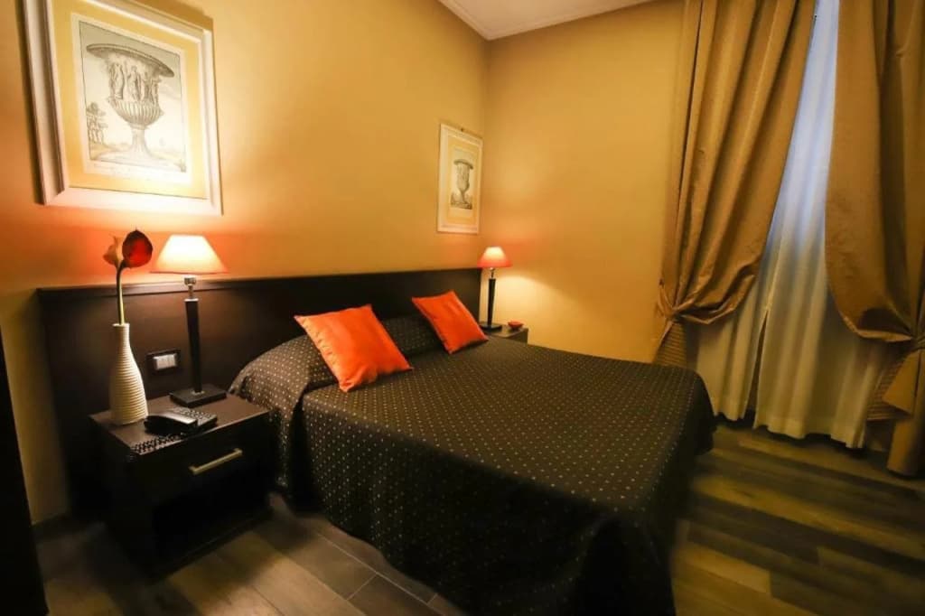 Hotel Latinum - photo 13
