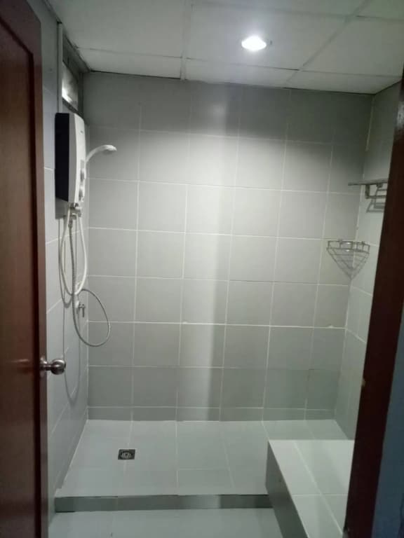 Tongpoon Hotel - photo 19
