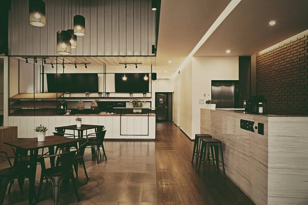 Maxley Hotel@Arjuna - photo 7