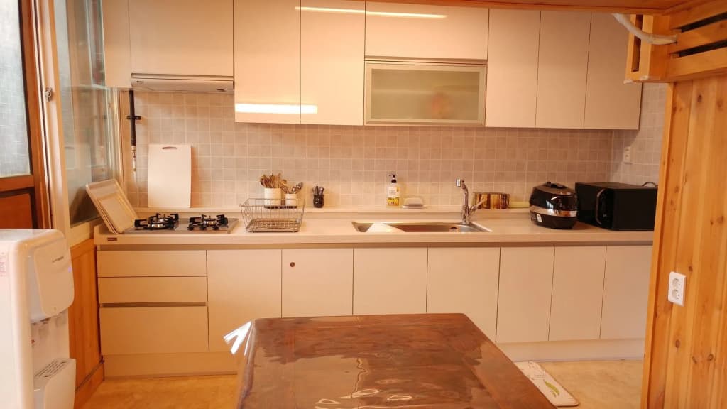 Bukchon Sosunjae Hanok Guesthouse - photo 21