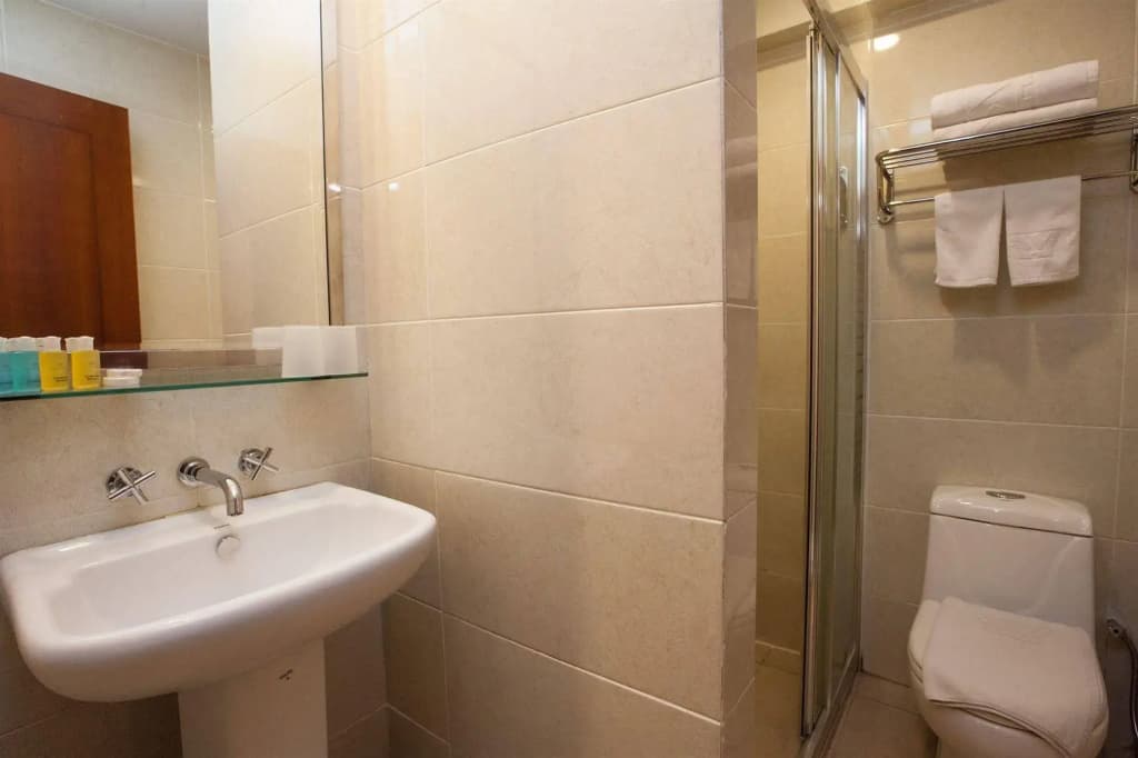 OYO 597 Winner Hotel - photo 9