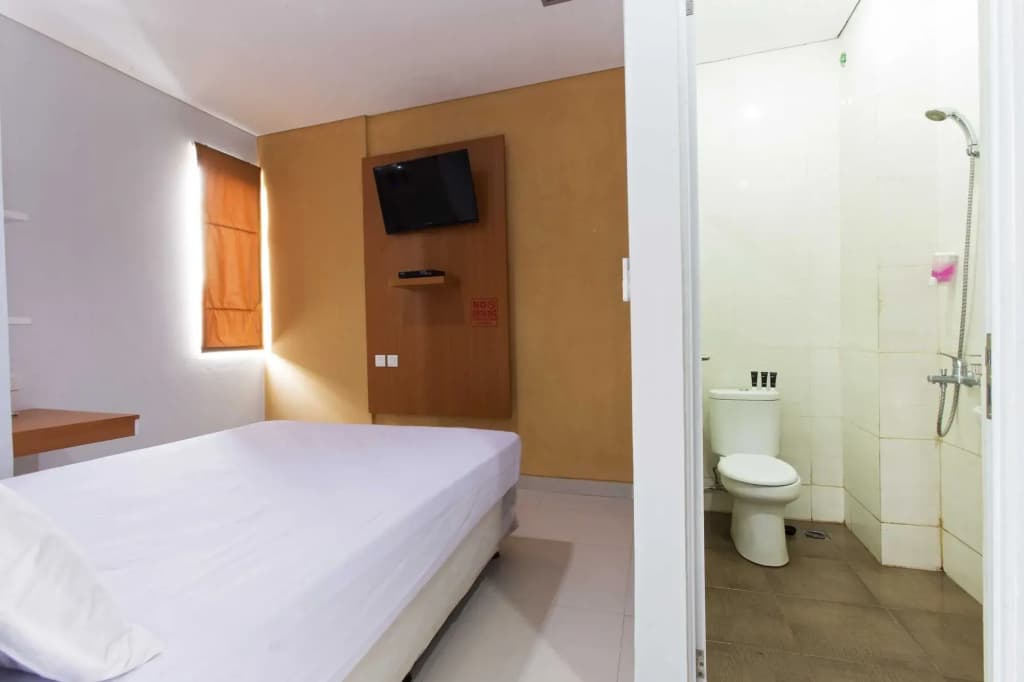 Wisma 9 by RedDoorz - photo 10