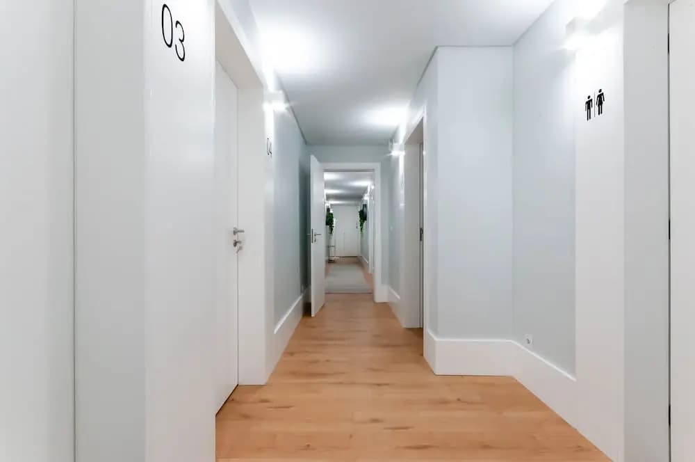 NLC Rooms & Suites - photo 9