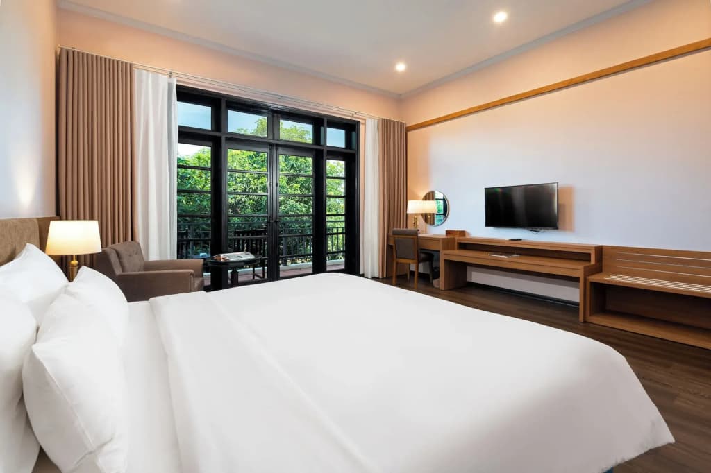 Tuan Chau Resort Halong - photo 2