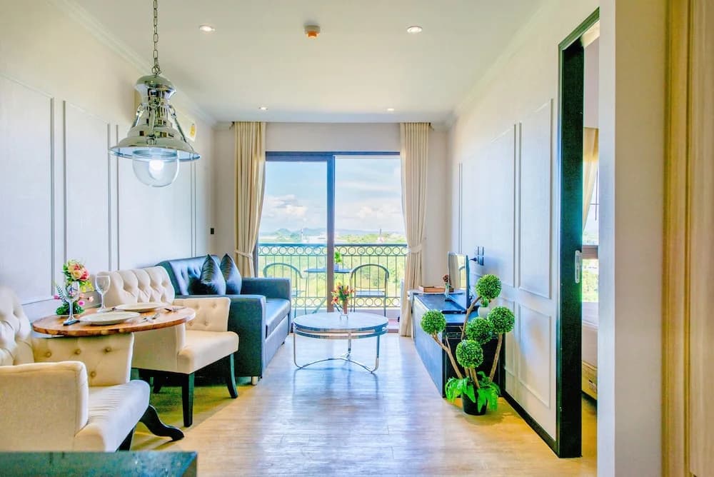 Venetian Signature Condo Resort Pattaya By Whispering - photo 8