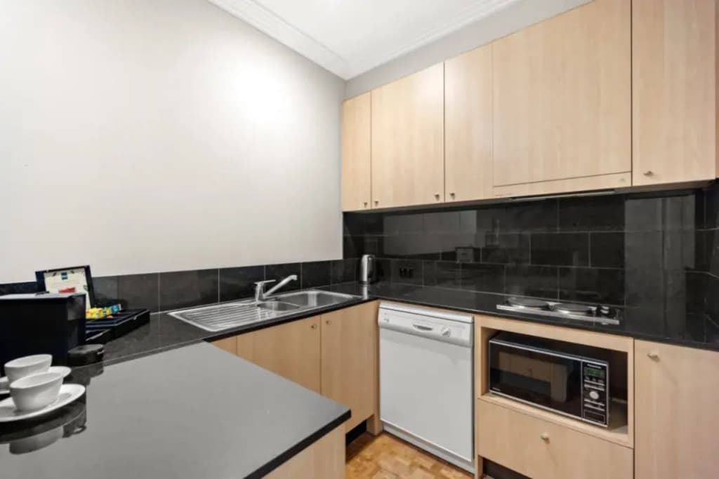 Melbourne City Suites - photo 11
