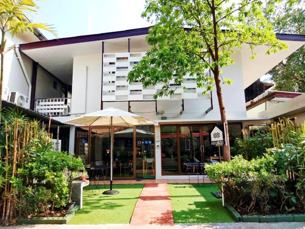 House 23 Guesthouse - photo 9