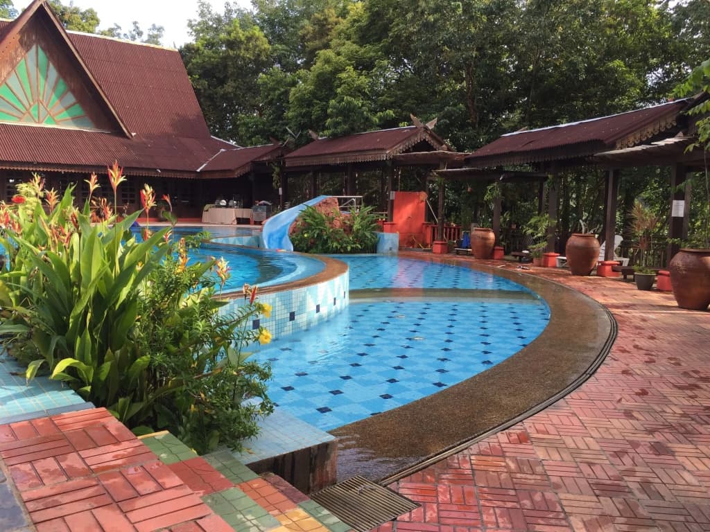 Kampung Tok Senik Hotel - photo 9