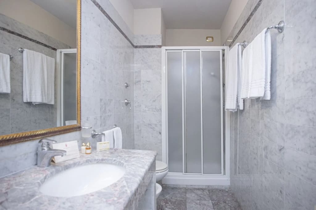 Hotel Donatello - photo 9