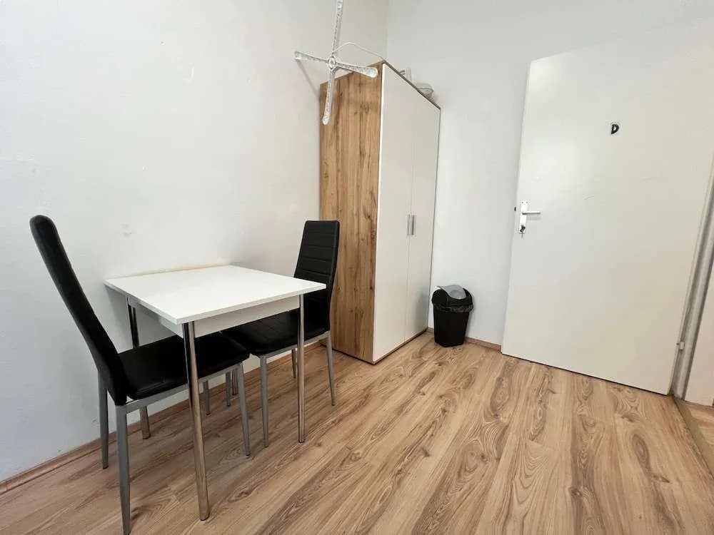 Welcoming 4BR shared Apt.-best location - photo 16